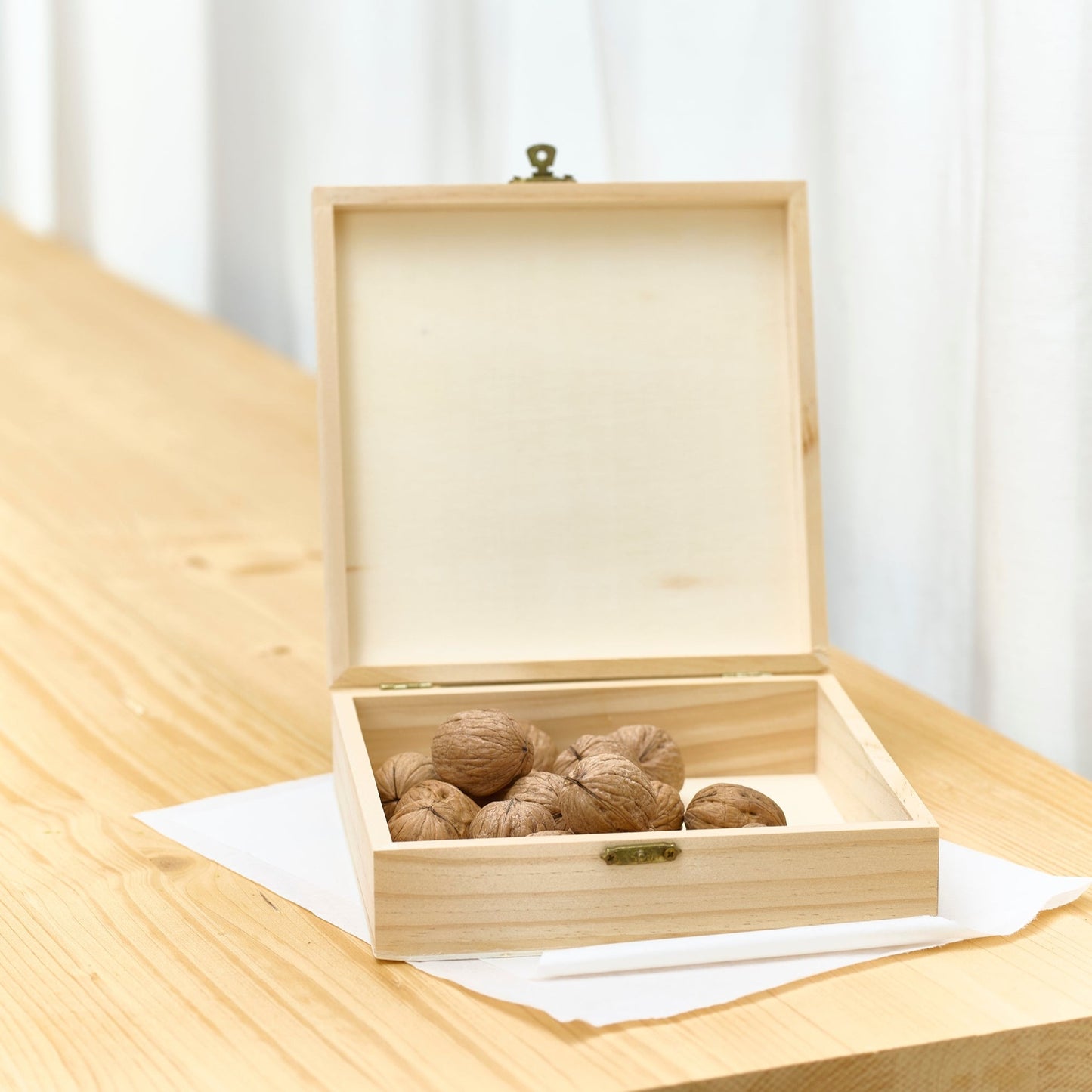 Koffer aus Holz