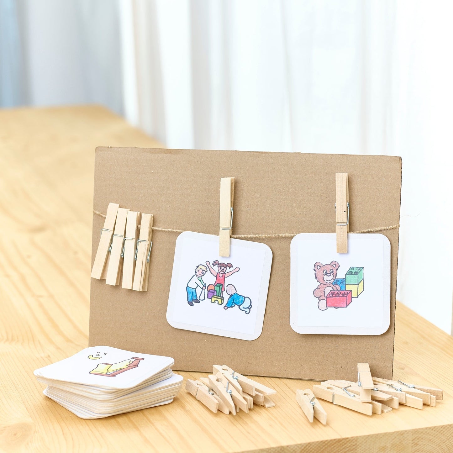Materialpaket: Tagesablauf für Kinder