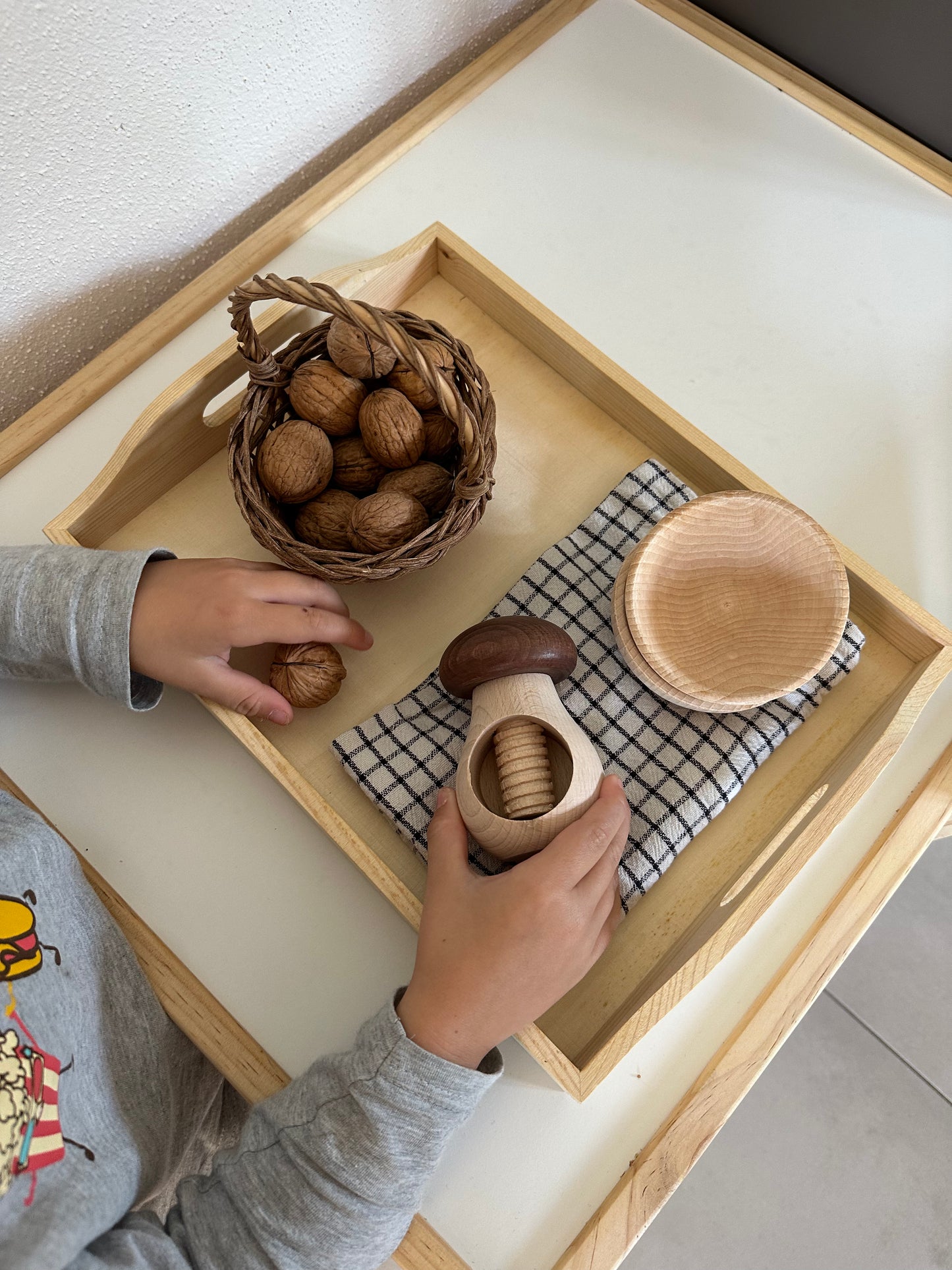 Materialpaket: Nüsse knacken