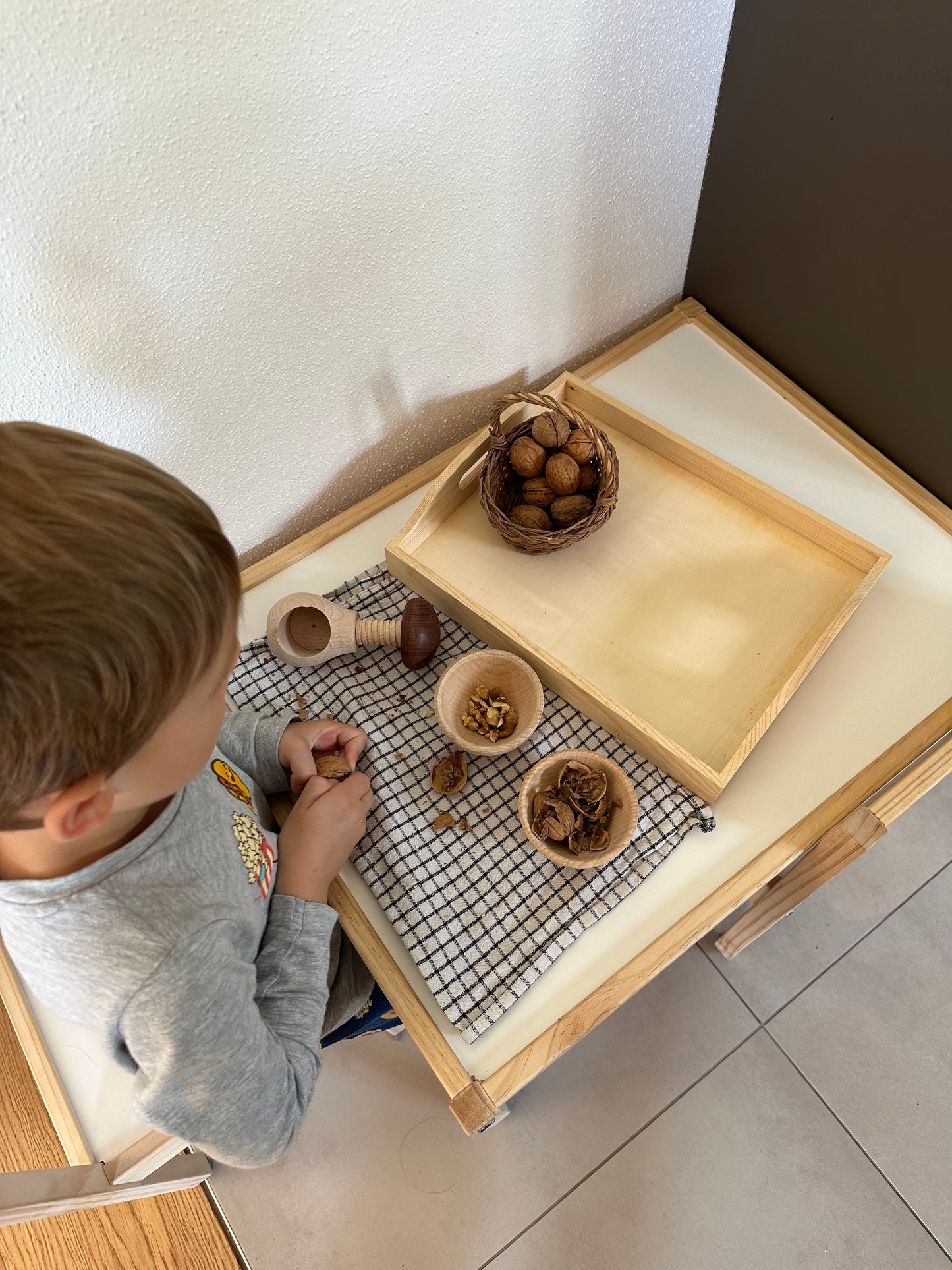 Materialpaket: Nüsse knacken