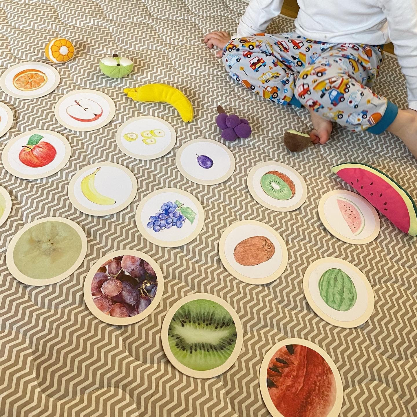 Materialpaket: Früchte - kunterbuntes Paket mit vielen Spielideen