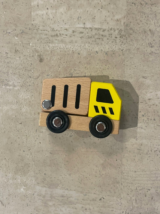 B-Ware / Holz-Lkw